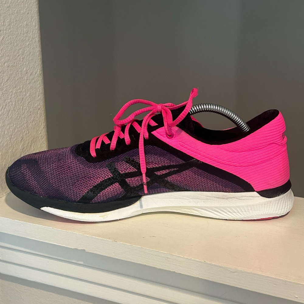 ASICS FUZEX RUSH PINK BLACK SNEAKERS RUNNING WALKING ATHLETIC WOMENS SZ 11.5 - Picture 3 of 9